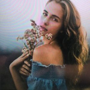 Meet your Posher, Esther